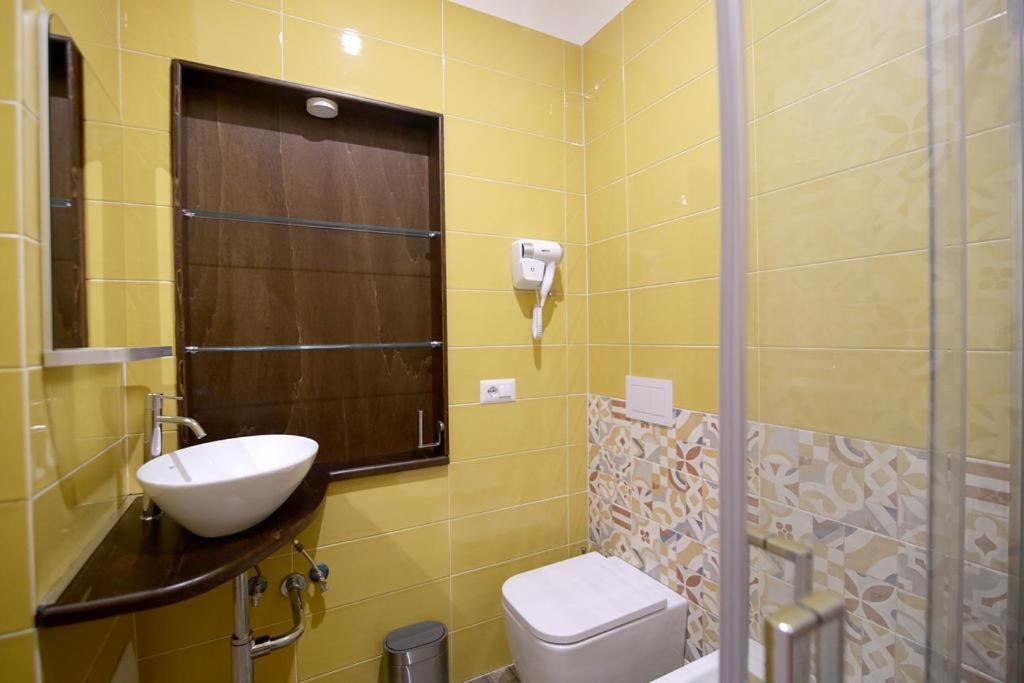 Antica Residenza Fusco Nápoles Exterior foto