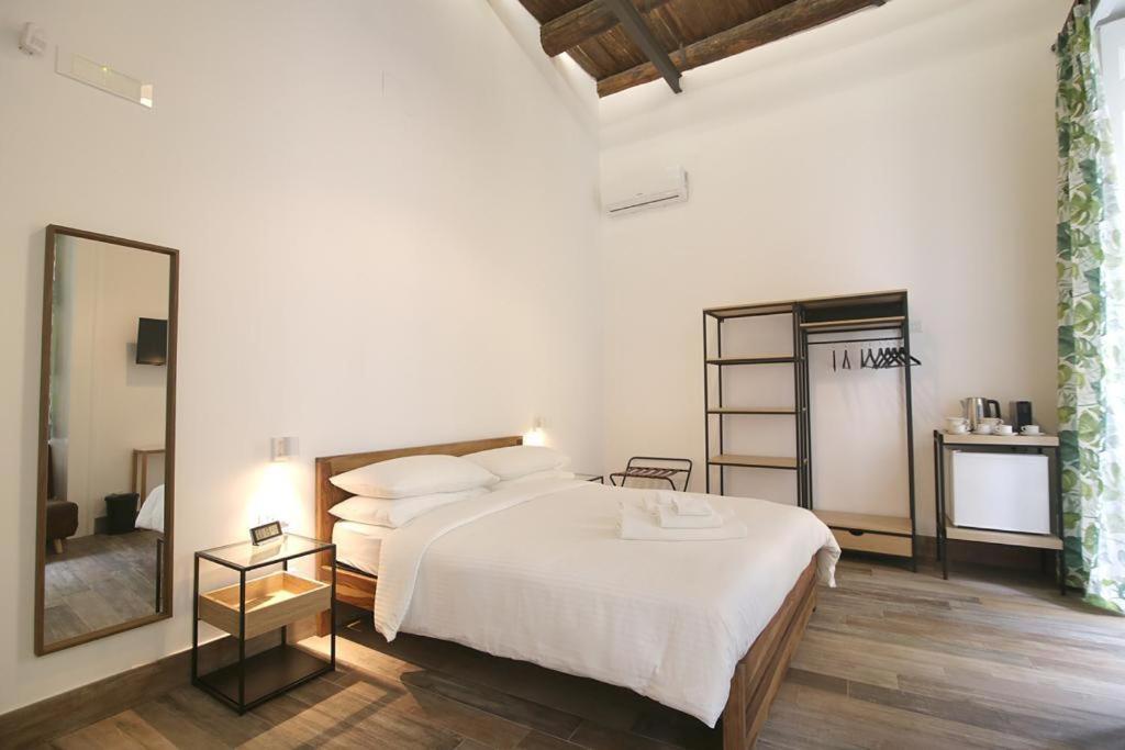Antica Residenza Fusco Nápoles Exterior foto